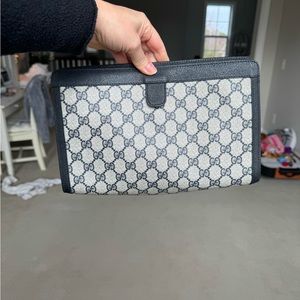 Vintage Gucci with gold chain strap. Can also be used as clutch.